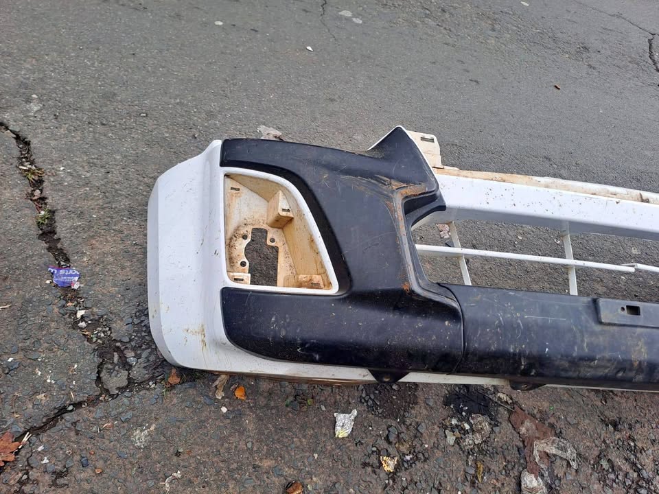 2020 Isuzu DMAX front Bumper - Private Seller 2020 Isuzu DMAX front Bumper - Private Seller