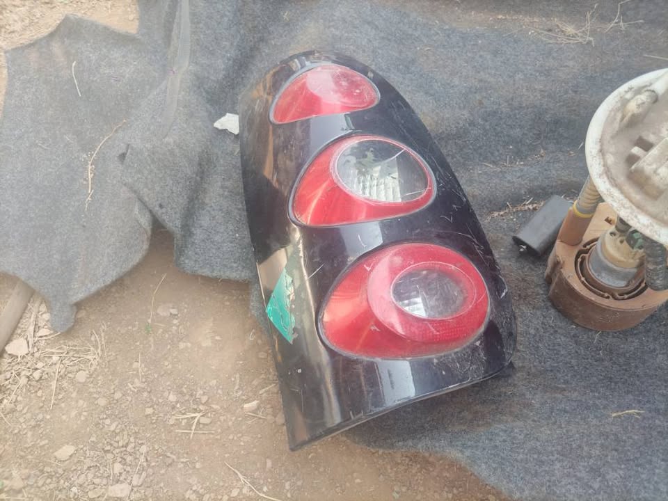 Smart 4 two taillight for sale - Private Seller Smart 4 two taillight for sale - Private Seller