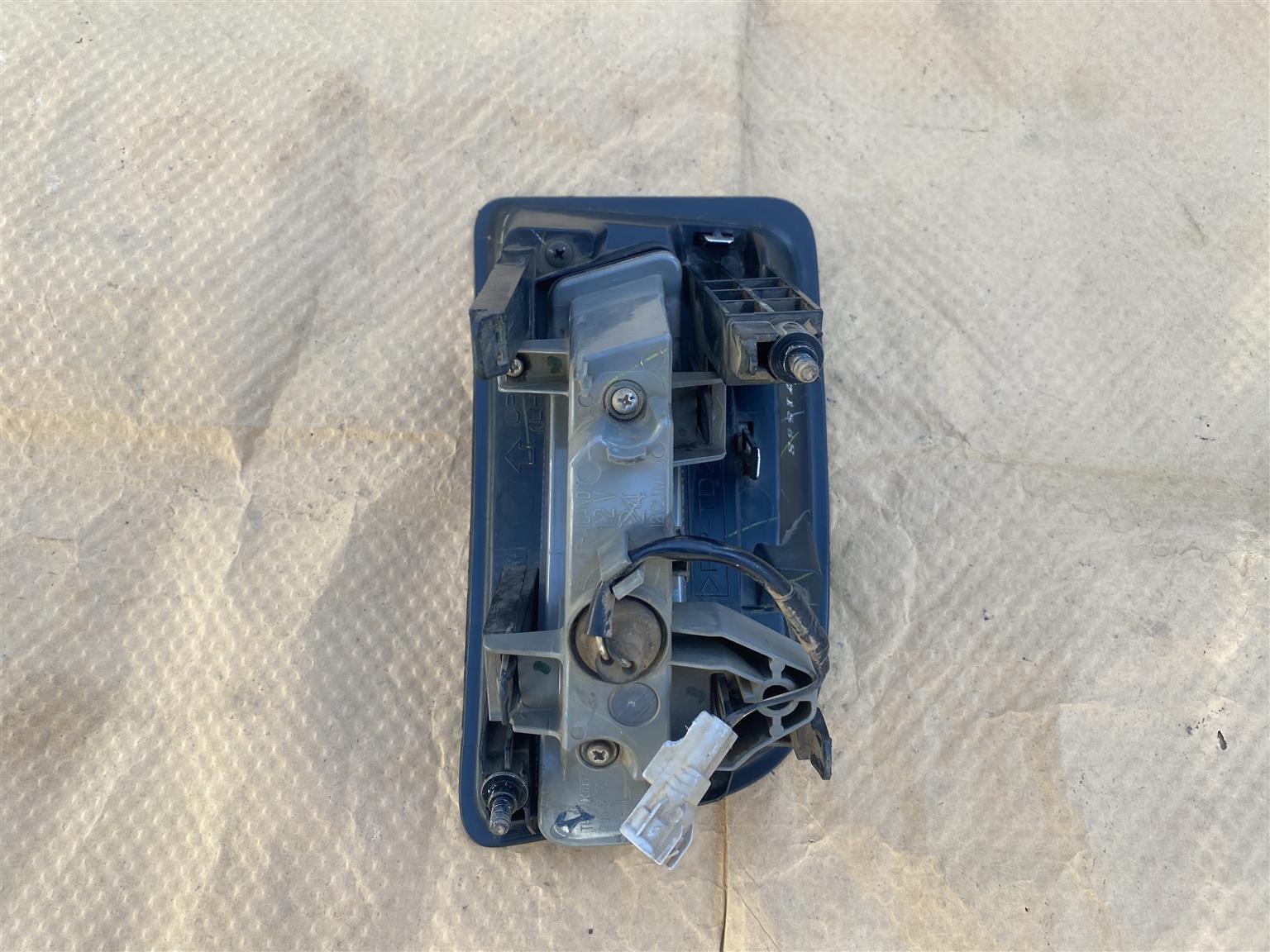 2015 ISUZU KB D TEQ LED SPOTLIGHT LEFT SIDE FOR SALE. IN EXCELLENT CONDITION - Private Seller