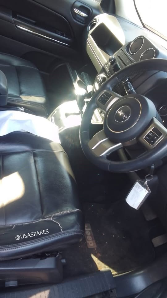 Jeep Patriot 2.4 Second-Hand Interior Parts In Stock  WhatsApp Marco on - Private Seller