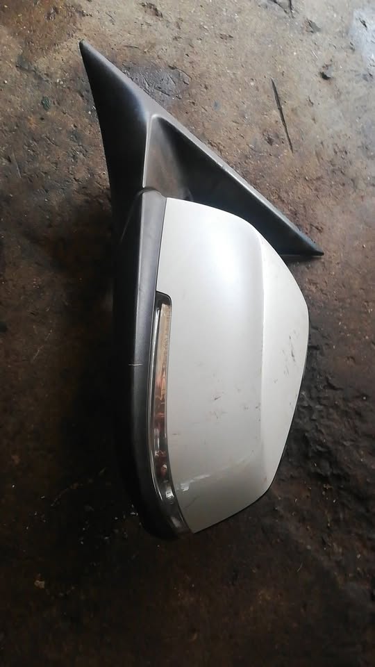 BMW F10 Left Mirror for sale - Private Seller BMW F10 Left Mirror for sale - Private Seller