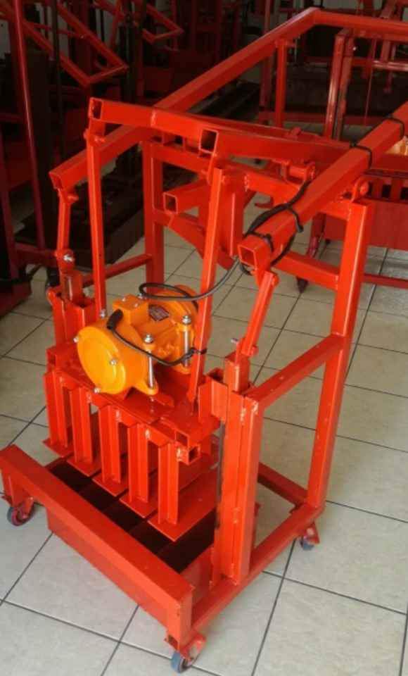Electric 6 Per Drop Stock Brick Machine | Junk Mail Marketplace