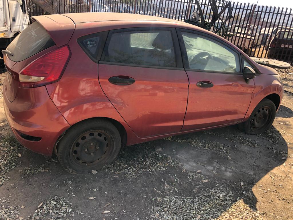 Ford fiesta hatchback stripping for parts - Private Seller
