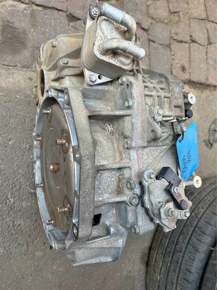 Volkswagen Cross Polo Automatic Gearbox Available Call or WhatsApp - Private Seller Volkswagen Cross Polo Automatic Gearbox Available Call or WhatsApp - Private Seller