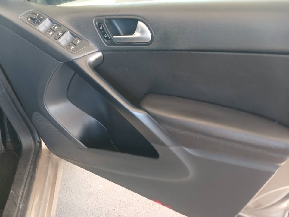 2014 VW TIGUAN 1.4 TSI BLUEMOTION  Transmission: Manual  Mileage Fueltype: Petrol  Gold