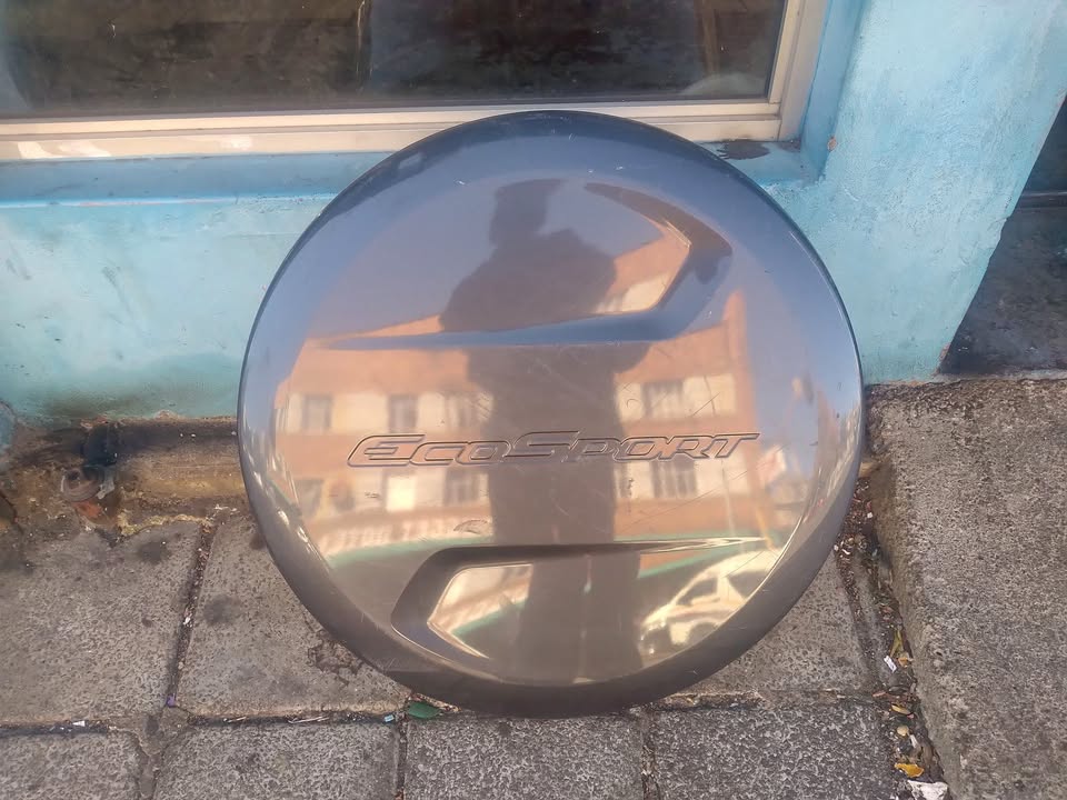 Ford Eco sport Wheel Cover for Sale - Private Seller Ford Eco sport Wheel Cover for Sale - Private Seller