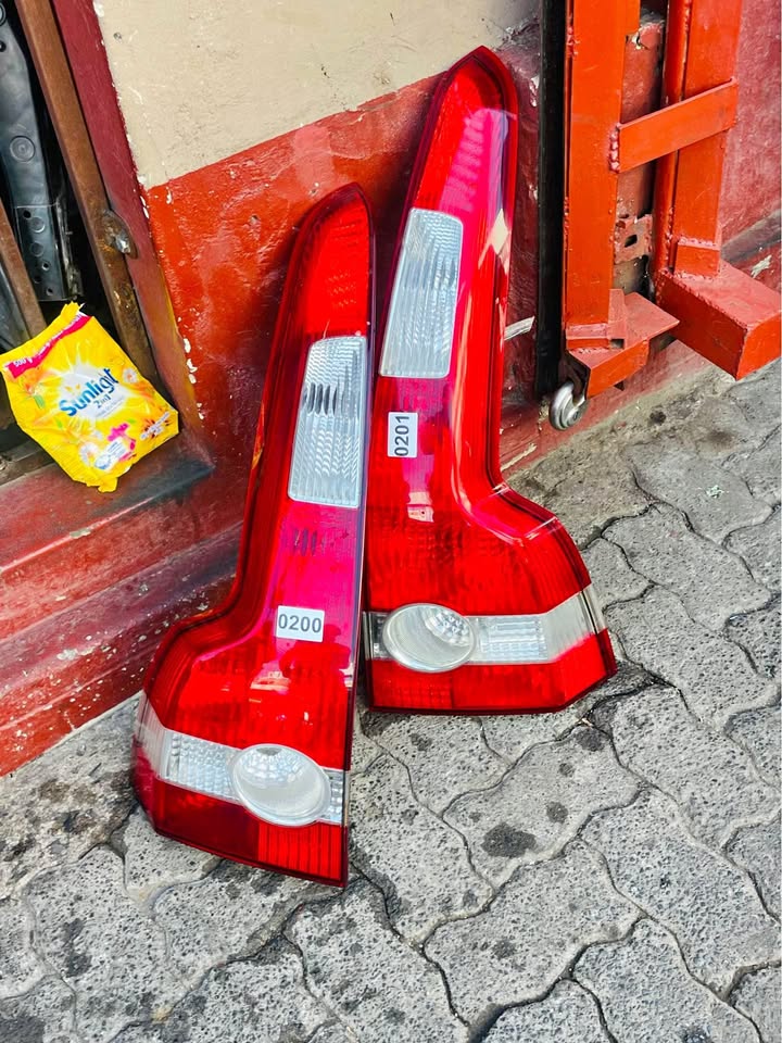 Volvo V50 taillights 2004 - Private Seller Volvo V50 taillights 2004 - Private Seller