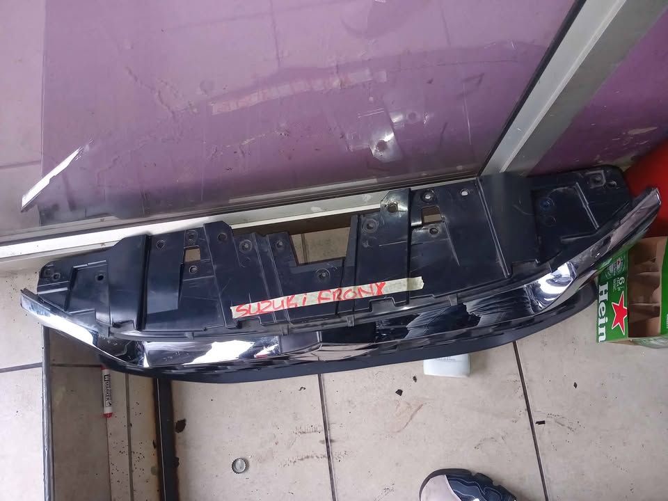 Suzuki fronx complete grill - Private Seller Suzuki fronx complete grill - Private Seller
