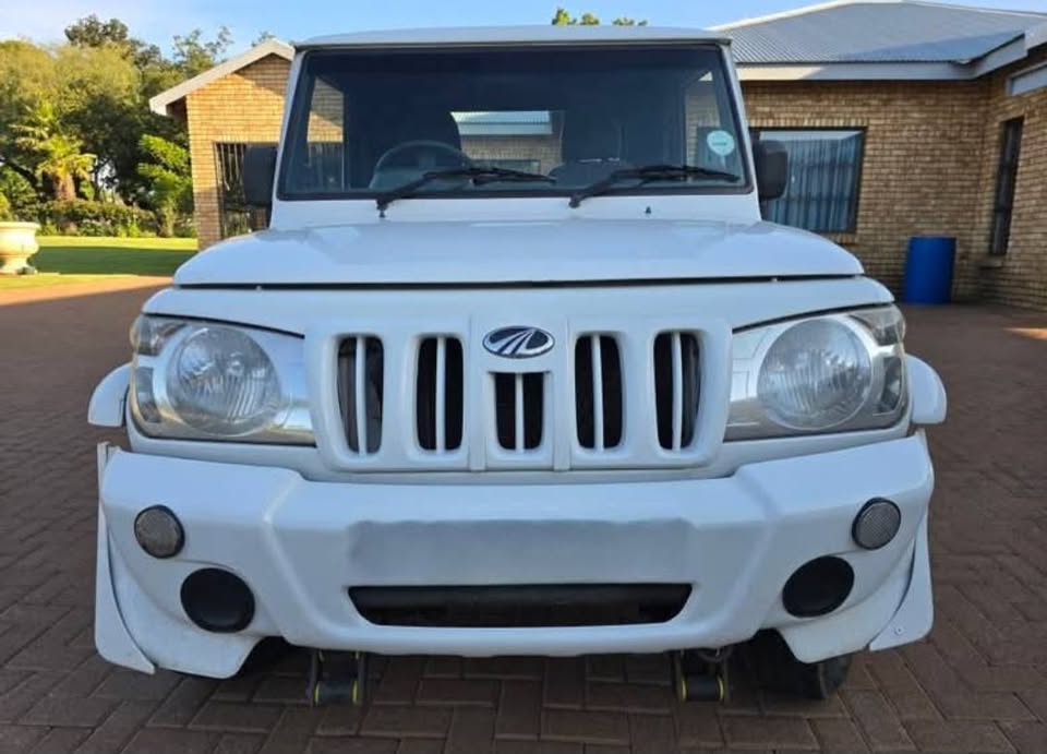 Mahindra Bolero 2.5 Maxi-Truck STRIPPING FOR SPARE PARTS CALL NOW - Private Seller Mahindra Bolero 2.5 Maxi-Truck STRIPPING FOR SPARE PARTS CALL NOW - Private Seller