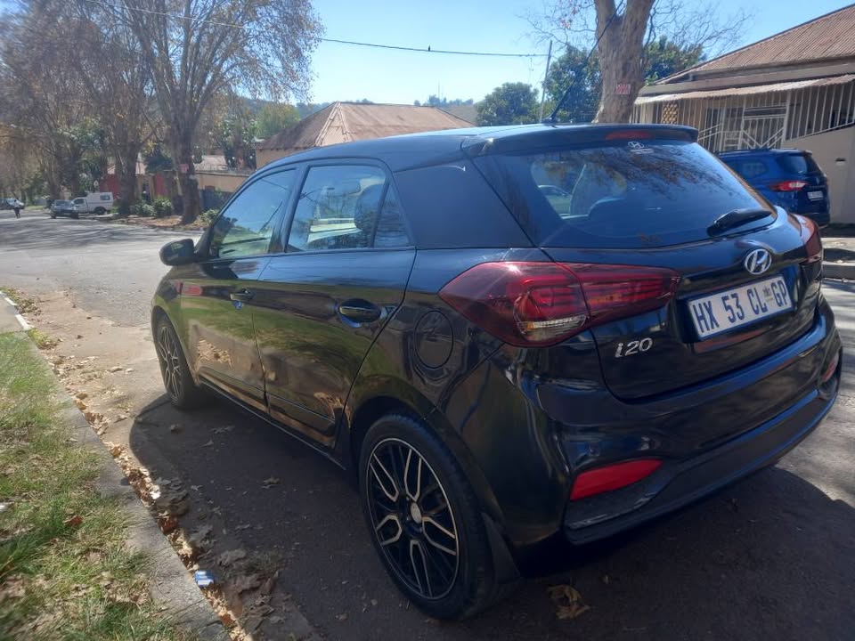 2019 Hyundai i20 1.2 Petrol, Automatic, Black, Service History Leather Seat