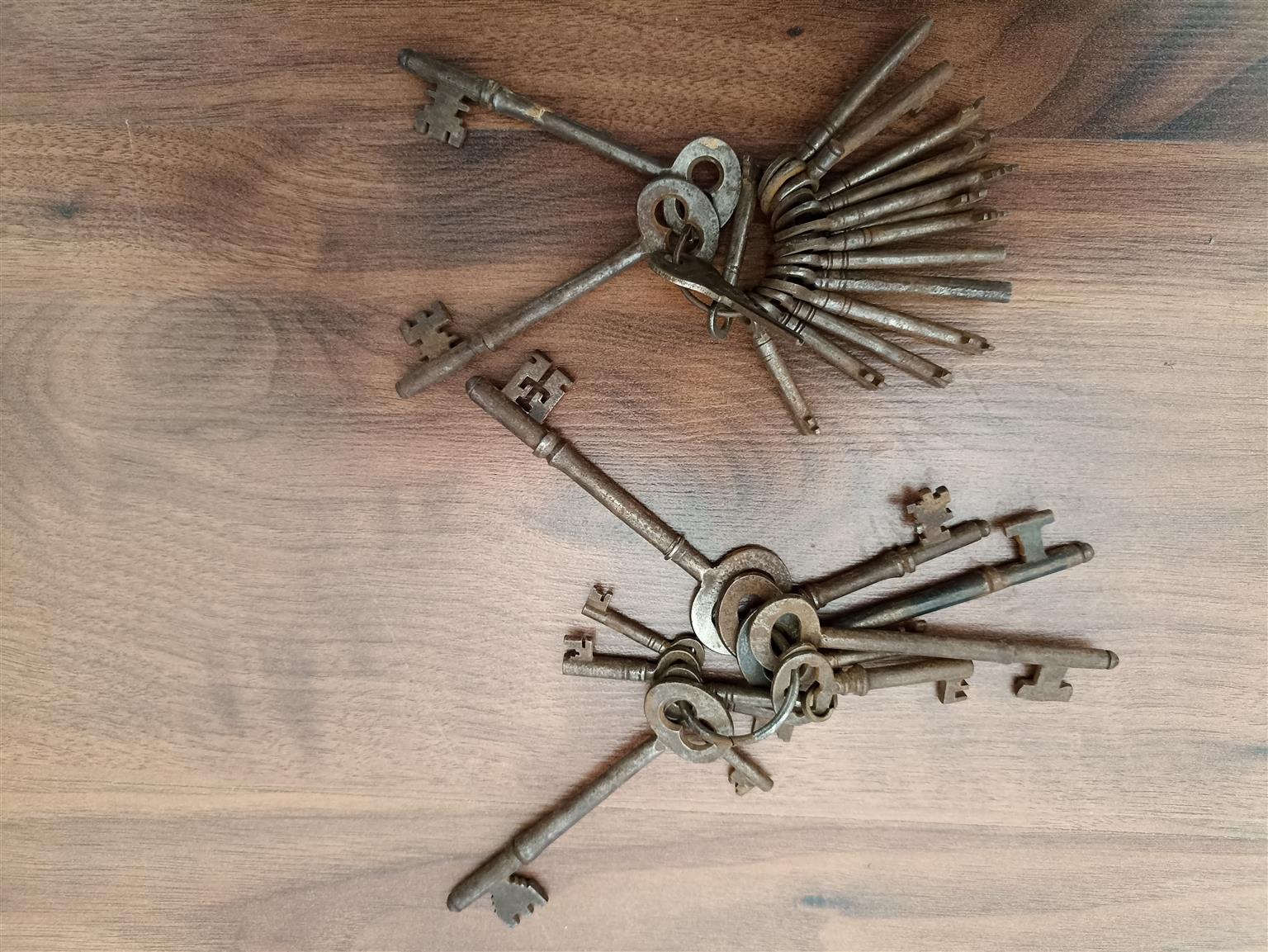 Keys (vintage)