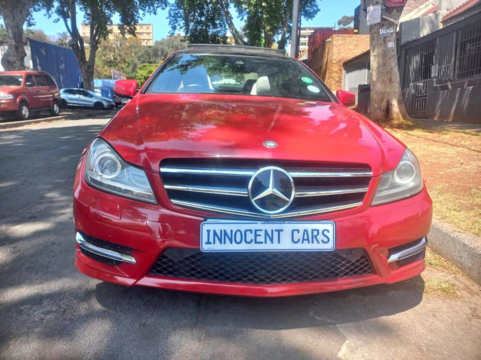 2012 MERCEDES BENZ C250 CDI PETROL, AUTOMATIC, RED COLOR, MILEAGE 113000KMS. SUNROOF 2012 MERCEDES BENZ C250 CDI PETROL, AUTOMATIC, RED COLOR, MILEAGE 113000KMS. SUNROOF