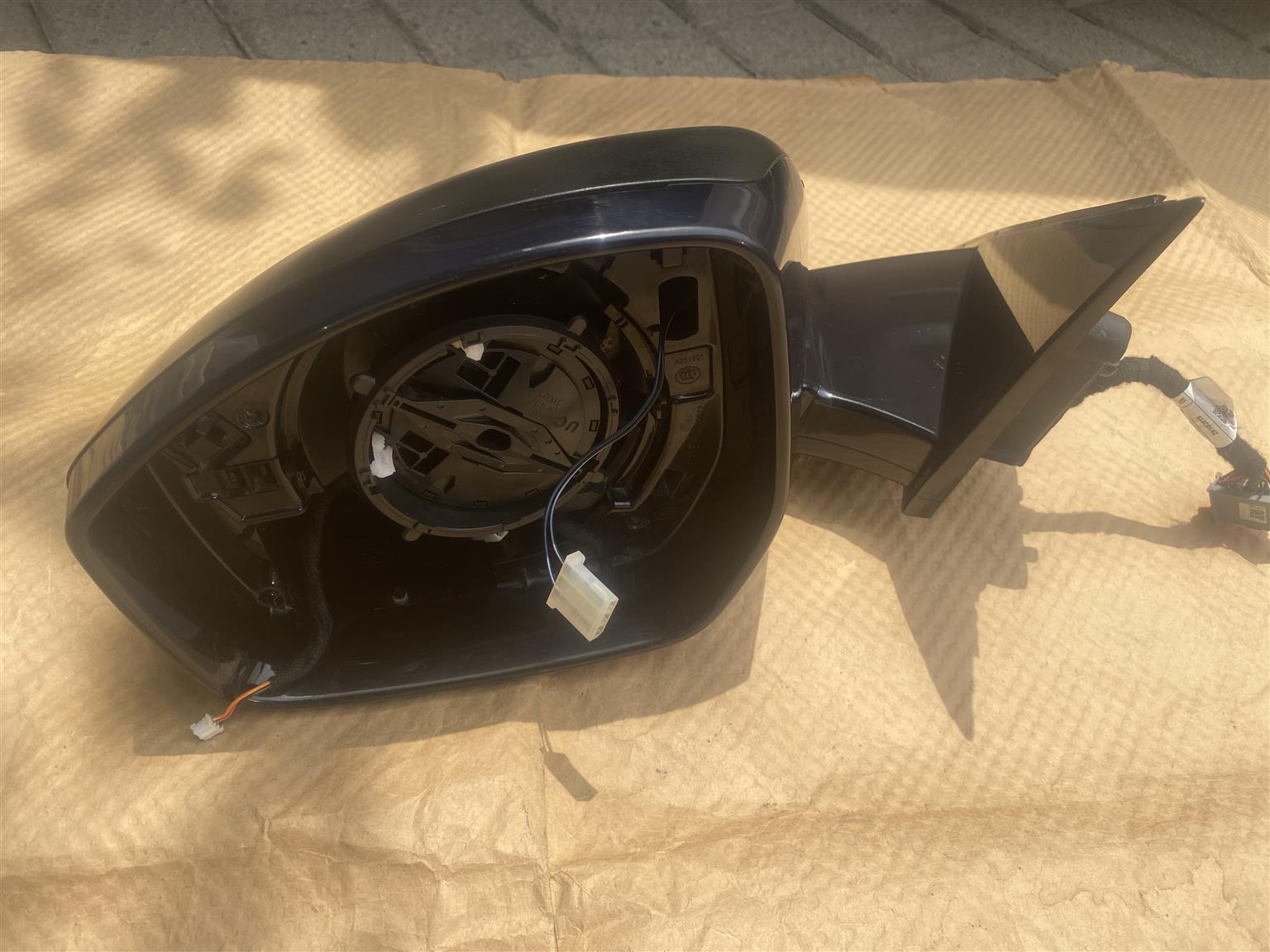 2019 RANGE ROVER EVOQUE L551 ELECTRONIC AUTO-FOLD WITH BLIND SPOT DOOR MIRROR 2019 RANGE ROVER EVOQUE L551 ELECTRONIC AUTO-FOLD WITH BLIND SPOT DOOR MIRROR