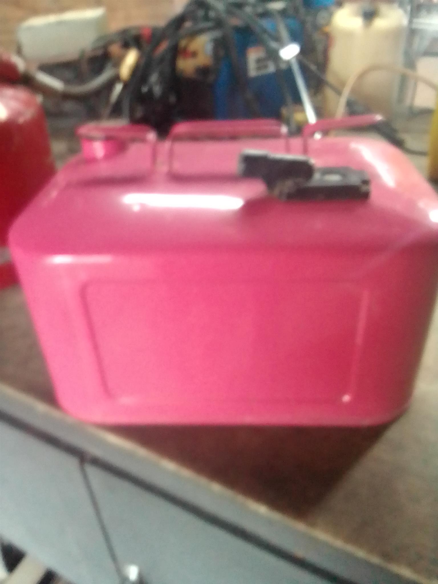 Antieke petrol kan