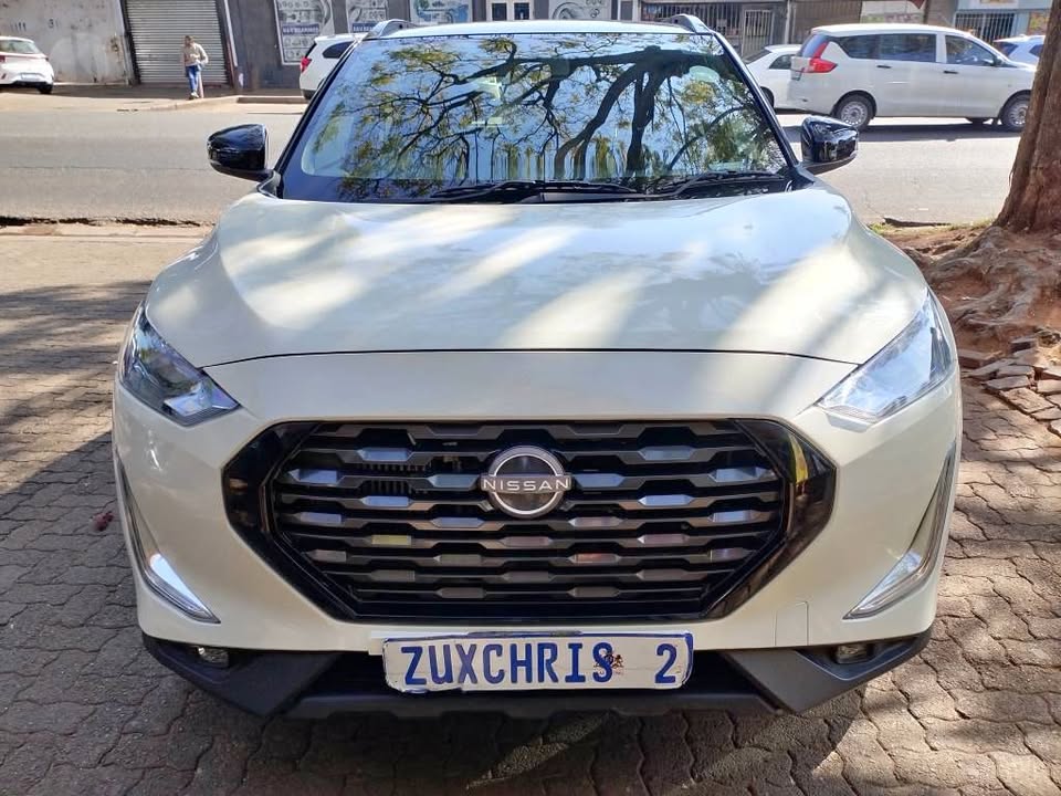 2024 NISSAN MAGNITE KURO 1.0T TURBO AUTOMATIC