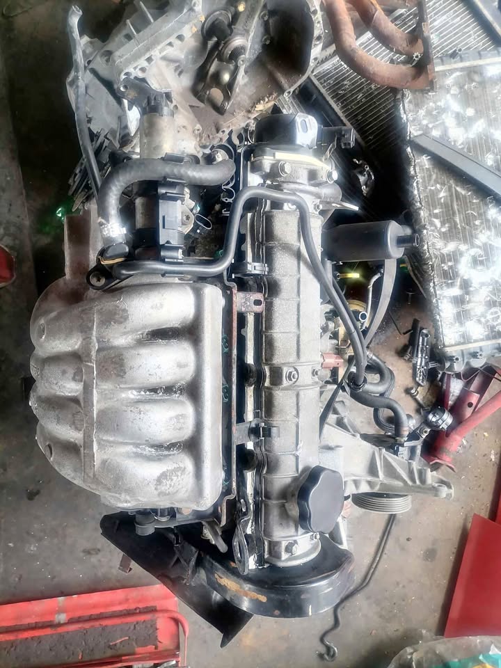 Renault Megane 2L Engine - Private Seller Renault Megane 2L Engine - Private Seller