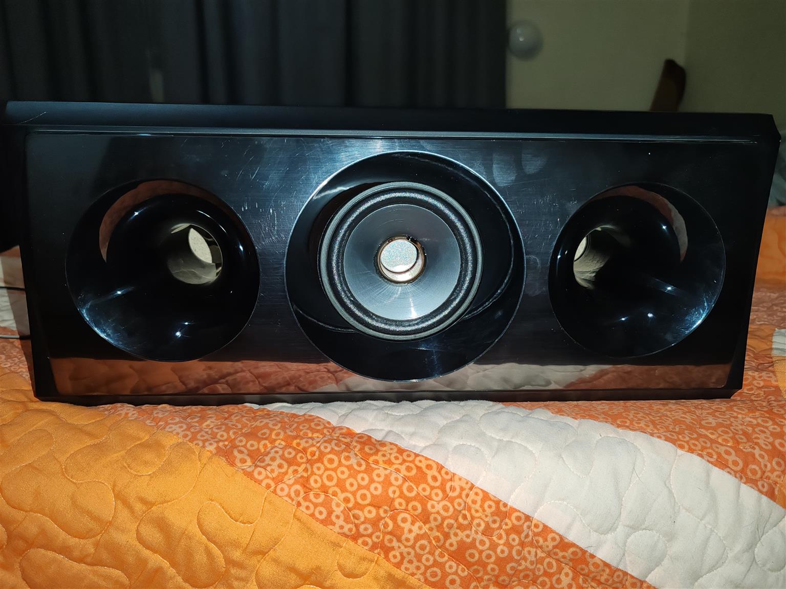 Sony surround sound speakers
