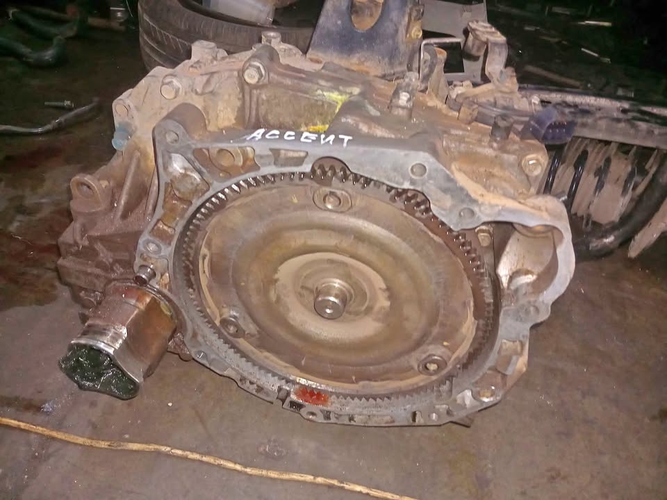Hyundai accent 1.6 automatic gear box transmission - Private Seller Hyundai accent 1.6 automatic gear box transmission - Private Seller