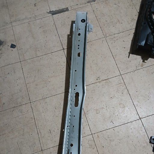 Nissan magnite stiffener - Private Seller Nissan magnite stiffener - Private Seller