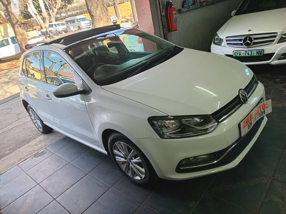 2016 Vw Polo 1.2 tsi Manual, Sunroof ,Petrol White color 78000km