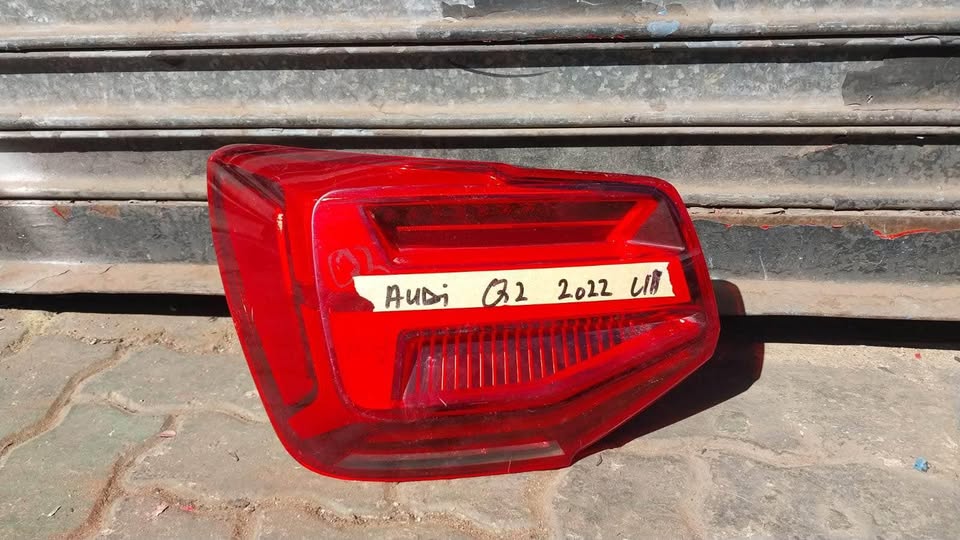 Audi Q2 taillight 2022 - Private Seller Audi Q2 taillight 2022 - Private Seller