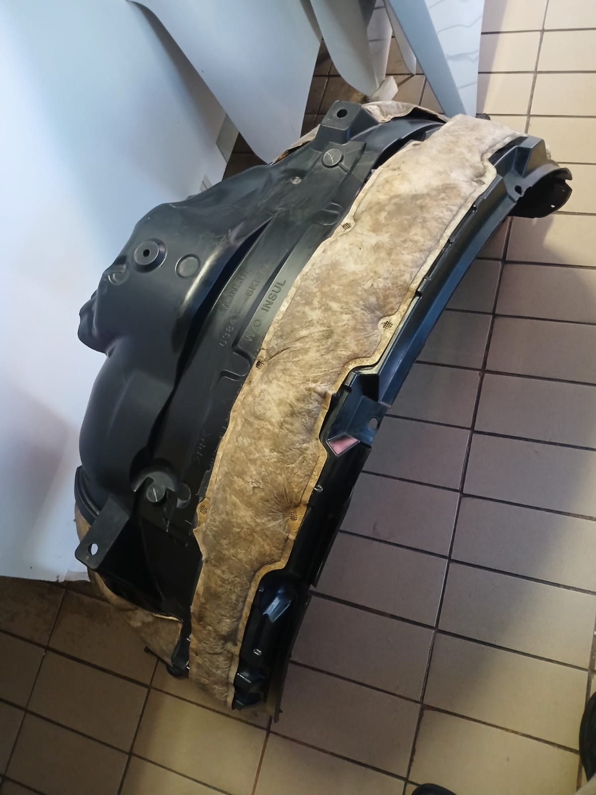(2023) NISSAN NAVARA FENDER LINER LEFTSIDE AVAILABLE FOR SALE - Private Seller (2023) NISSAN NAVARA FENDER LINER LEFTSIDE AVAILABLE FOR SALE - Private Seller