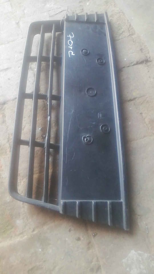 FORD FRONT BOTTOM BUMPER GRILL FOR SALE °¬° DELIVERY AVAILABLE COUNTRY WIDE °¬° - Private Seller FORD FRONT BOTTOM BUMPER GRILL FOR SALE °¬° DELIVERY AVAILABLE COUNTRY WIDE °¬° - Private Seller