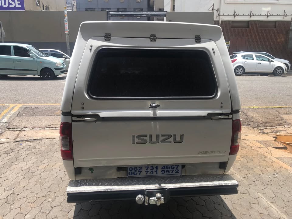 2012 Isuzu KB250