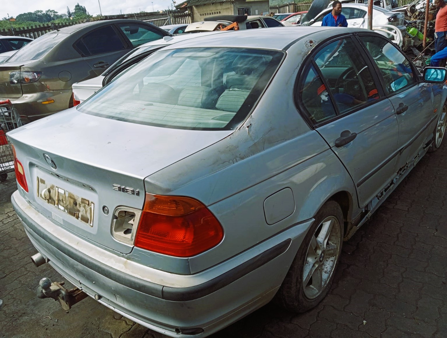 2001 BWM 318i 8valve E36 - Stripping for spares