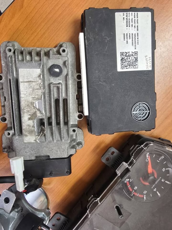 Mahindra KUV100 1.2 Diesel Loclset - Private Seller Mahindra KUV100 1.2 Diesel Loclset - Private Seller
