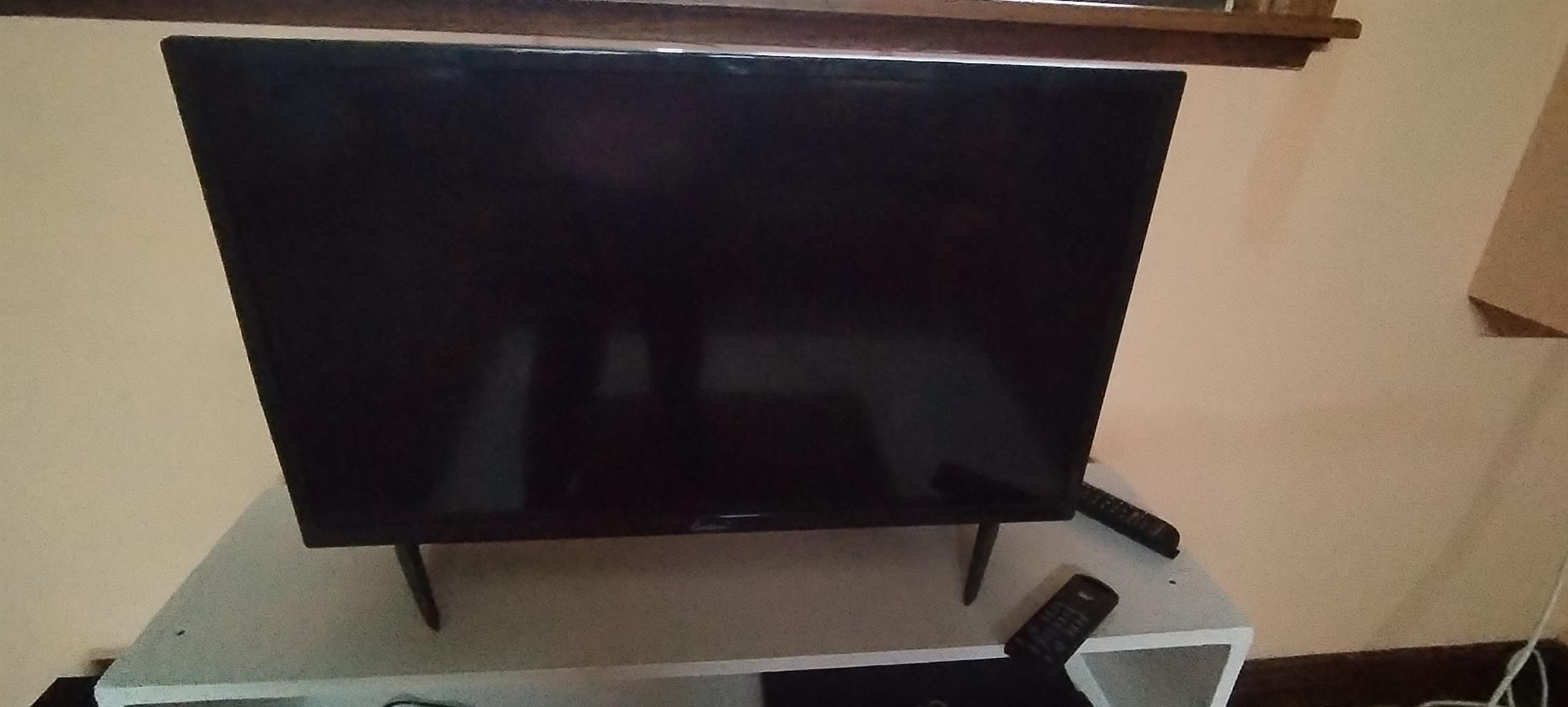 32 inc TV for sale