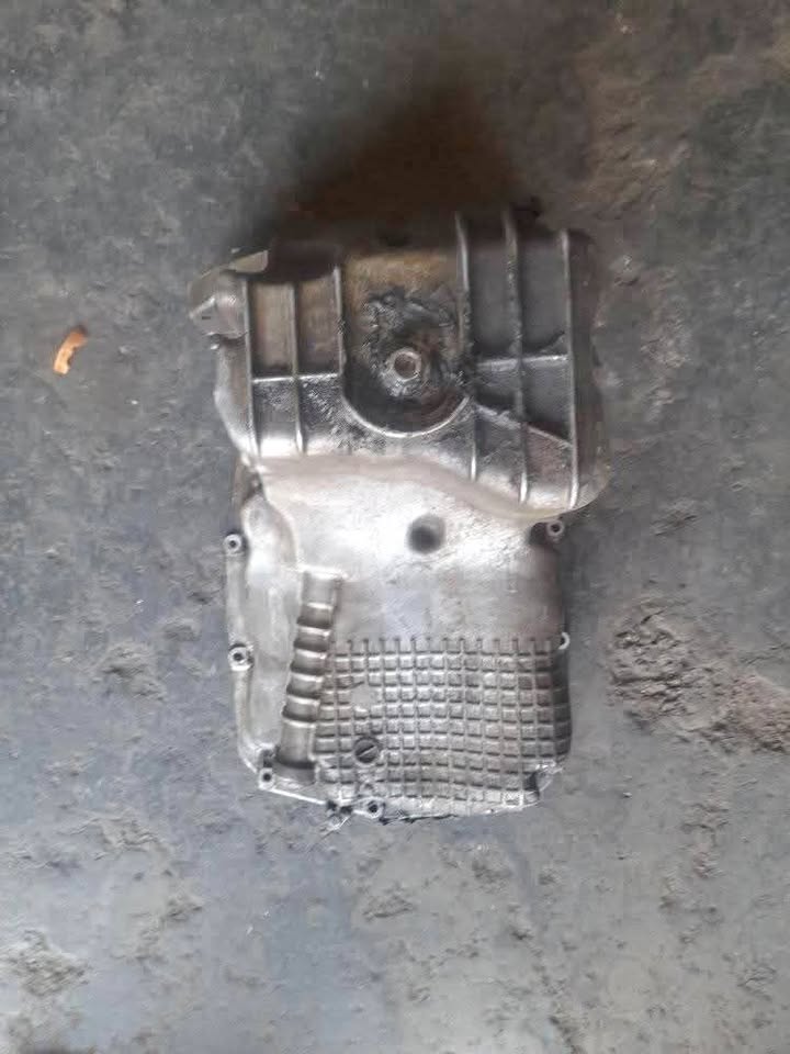 TOYOTA AVANZA 2 1.3 ENGINE OIL SUMP - Private Seller