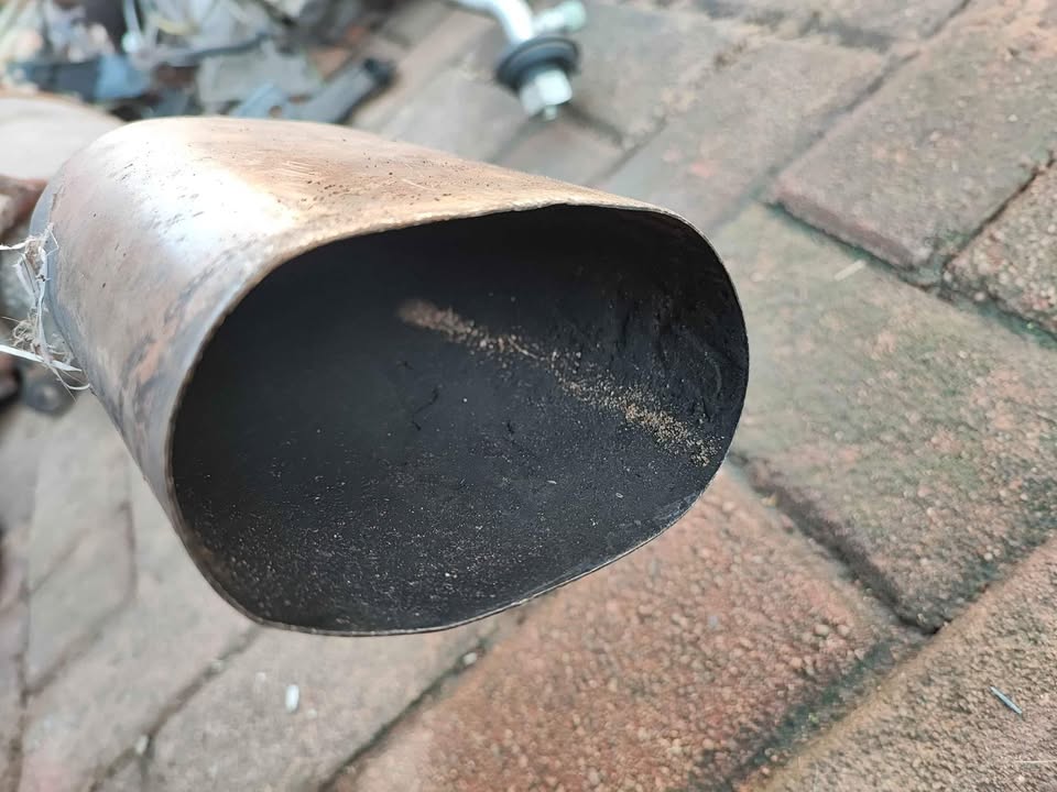 Nissan Sabre Complete Exhaust - Private Seller