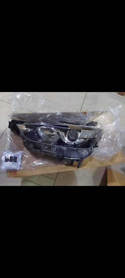 Mazda CX3 Headlights - Private Seller Mazda CX3 Headlights - Private Seller