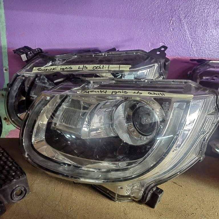 Suzuki ignis headlight left side for sale - Private Seller Suzuki ignis headlight left side for sale - Private Seller