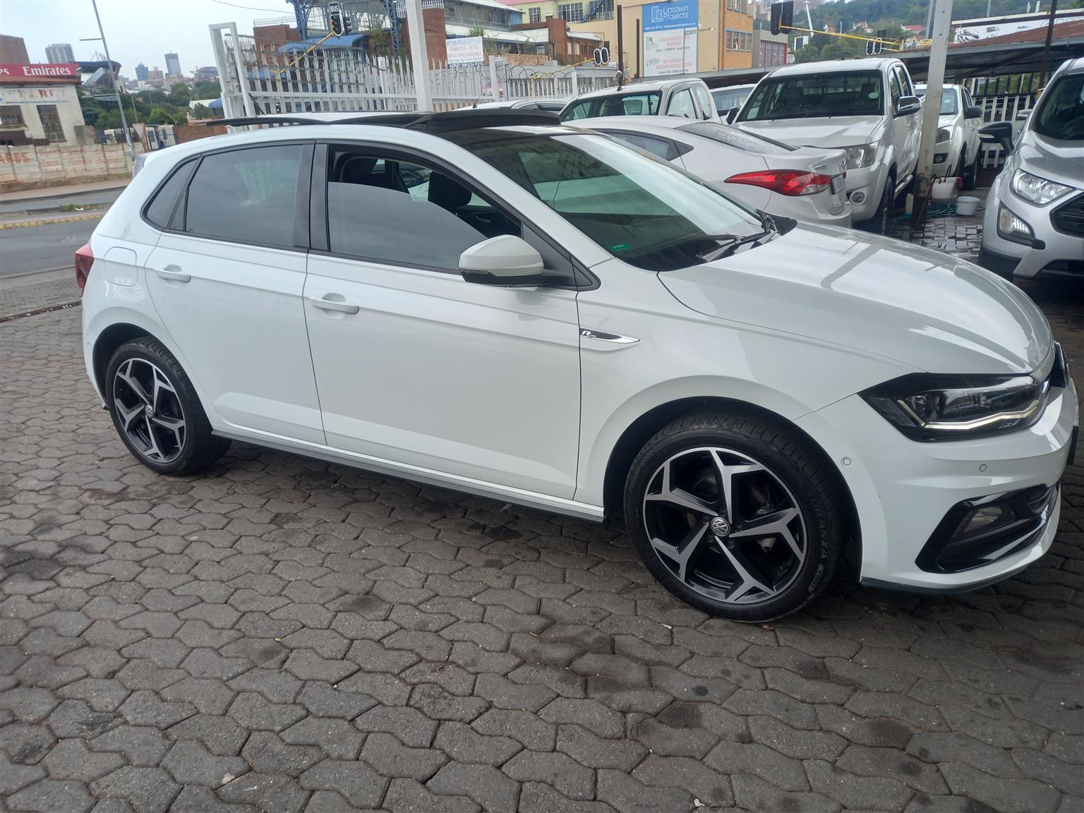 Vw Polo 8 R Line Cars For Sale Waa2 vw-polo-8-r-line-cars-for-sale-waa2