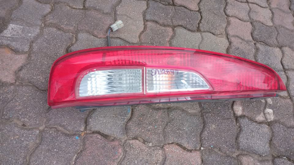Tata indica left taillight for sale - Private Seller