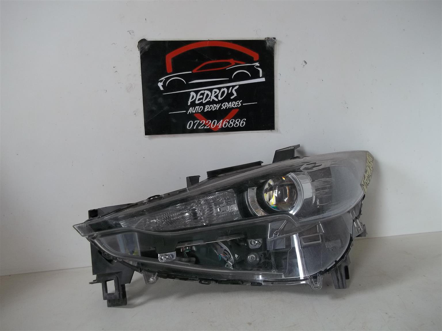 Mazda CX-5 '05-'22 left headlight (LED + DLR) - Private Seller Mazda CX-5 '05-'22 left headlight (LED + DLR) - Private Seller