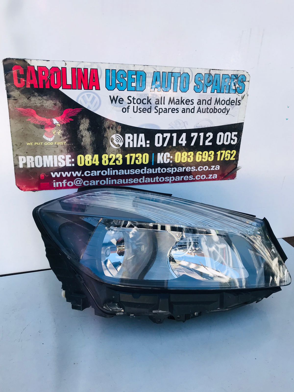 Mercedes Benz W176 A-Class right side standard headlight - Private Seller Mercedes Benz W176 A-Class right side standard headlight - Private Seller