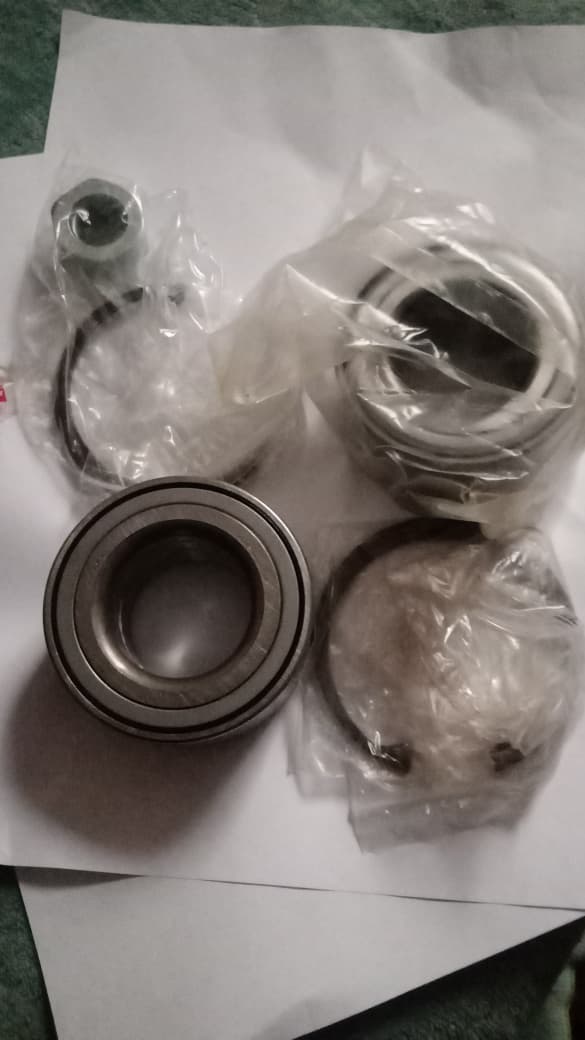 Toyota Yaris Zen wheel bearing kit - Private Seller Toyota Yaris Zen wheel bearing kit - Private Seller