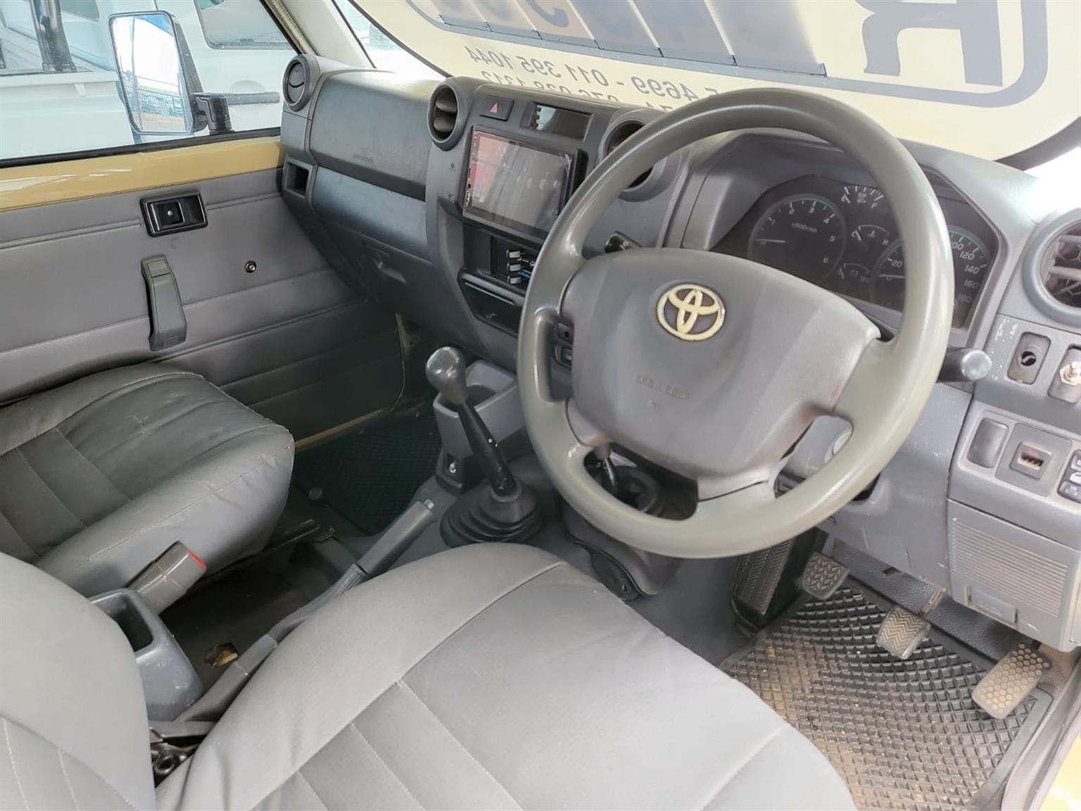 2011 Toyota Land Cruiser 79 4.2D Pick-Up S/C Good Condition Low Mileage 59,000km