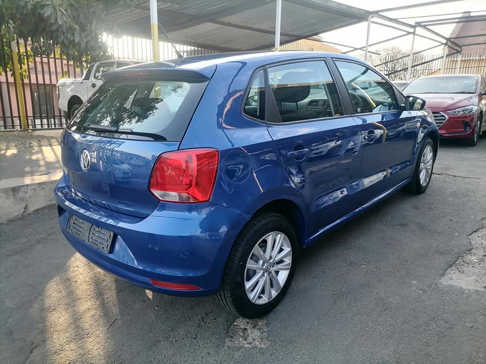 2019 Volkswagen polo vivo 1.4 Hatchback Comfortline Service history