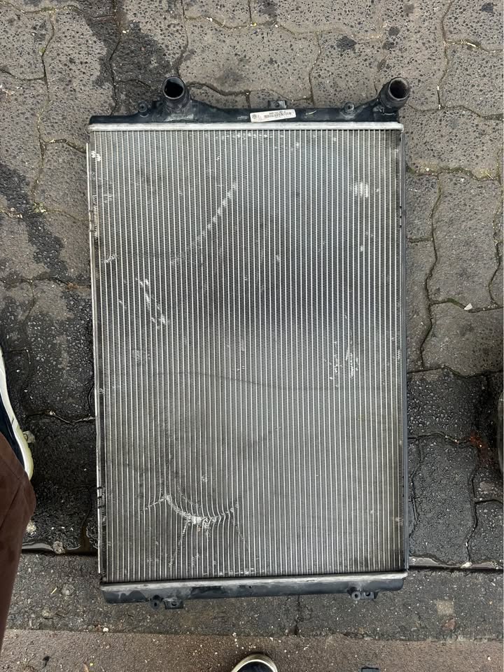 VW Jetta, Golf, GTI, Passat, Beetle, CC, Eos, and Audi A3/TT, Radiator - Private Seller VW Jetta, Golf, GTI, Passat, Beetle, CC, Eos, and Audi A3/TT, Radiator - Private Seller