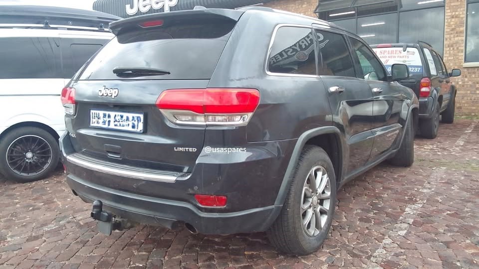 2014 Jeep Grand Cherokee 3.6 WK2 Automatic Replacement Parts for sale - Private Seller 2014 Jeep Grand Cherokee 3.6 WK2 Automatic Replacement Parts for sale - Private Seller