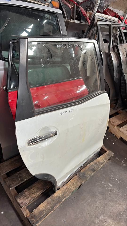 Honda BRV right rear door - Private Seller Honda BRV right rear door - Private Seller