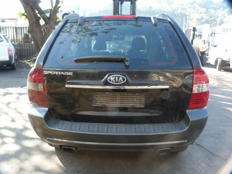 Kia Sportage 2.0 Manual Black - 2008 STRIPPING FOR SPARES - Private Seller Kia Sportage 2.0 Manual Black - 2008 STRIPPING FOR SPARES - Private Seller