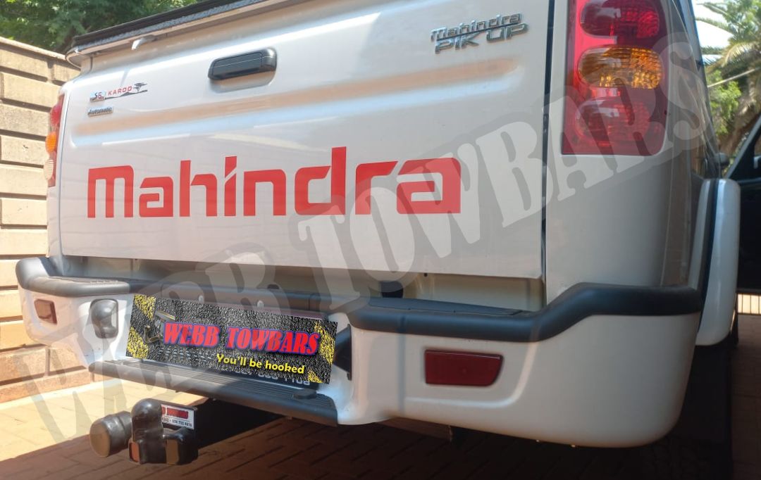 Mahindra Karoo Pik Up Standard/Detachable Towbars - Private Seller Mahindra Karoo Pik Up Standard/Detachable Towbars - Private Seller