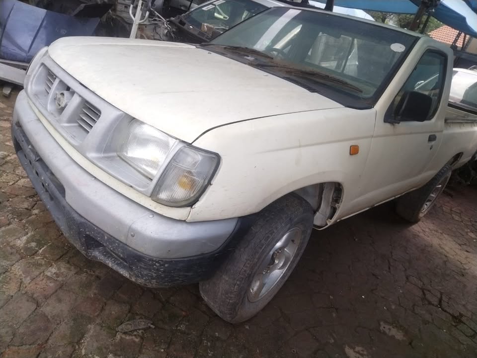 Nissan 1 Tonner 1994 NA20 4x2 For Stripping - Private Seller
