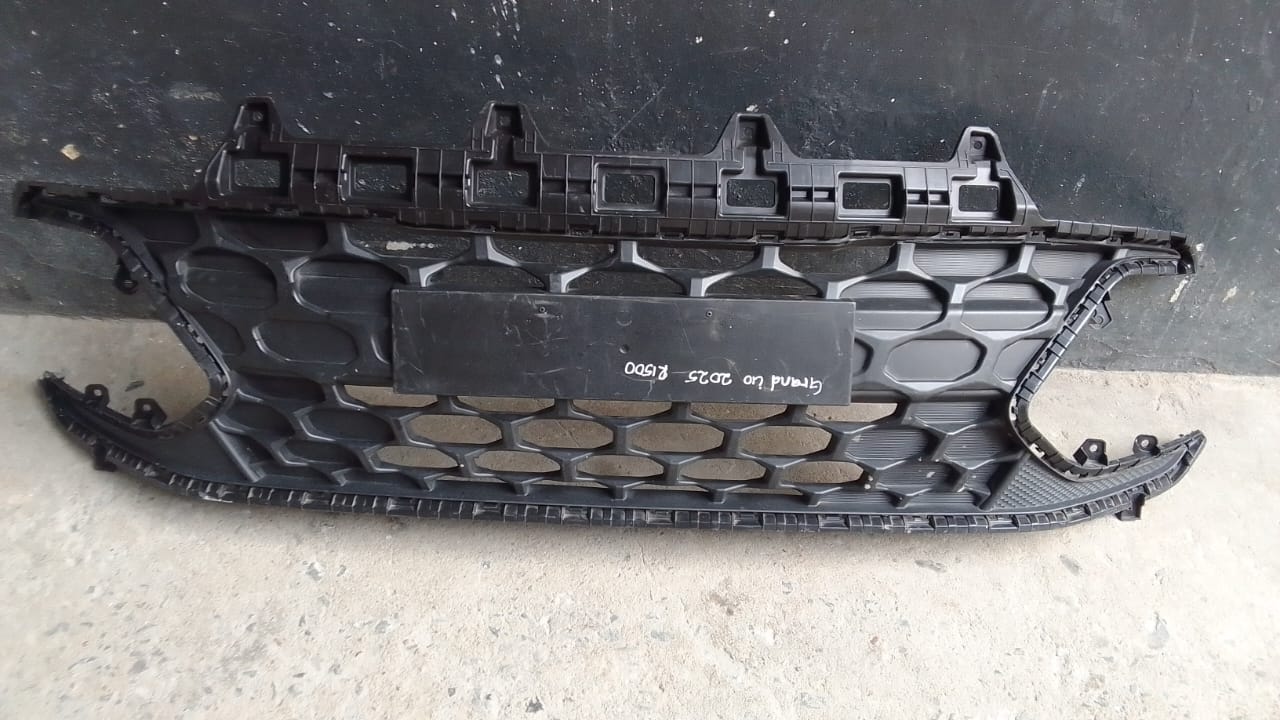 HYUNDAI GRAND I10 BOTTOM GRILLE 2024-25 - Private Seller HYUNDAI GRAND I10 BOTTOM GRILLE 2024-25 - Private Seller