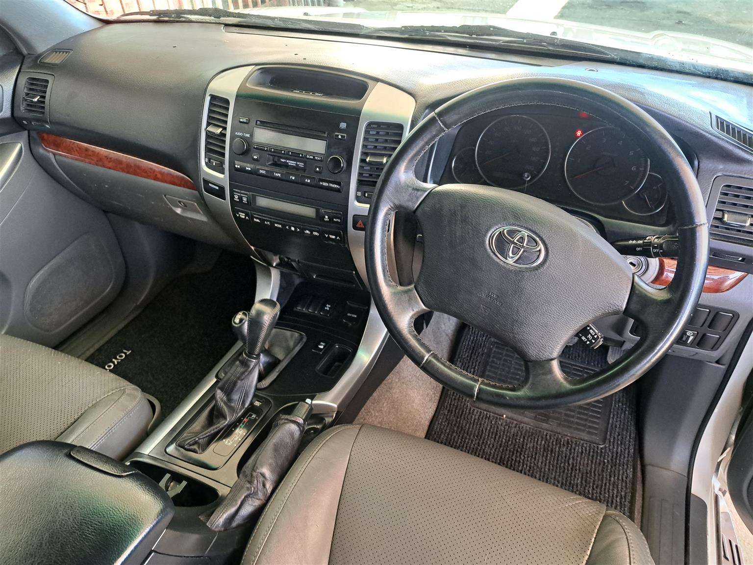 TOYOTA LAND CRISER PRADOB 4.0 V6 AUTO